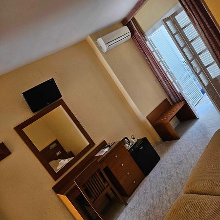 Marazul By Fitzgeralds Hotell Nerja Eksteriør bilde