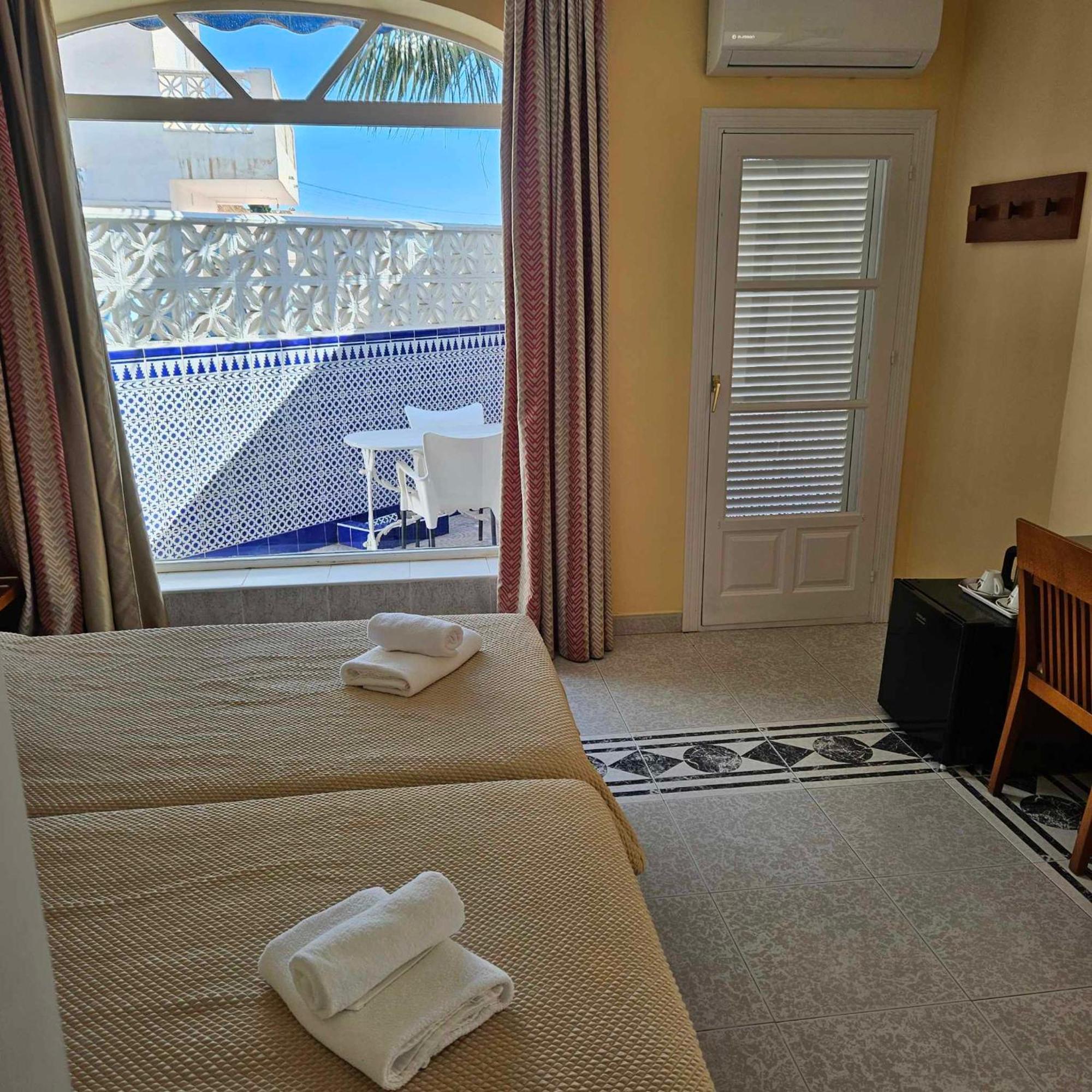 Marazul By Fitzgeralds Hotell Nerja Eksteriør bilde